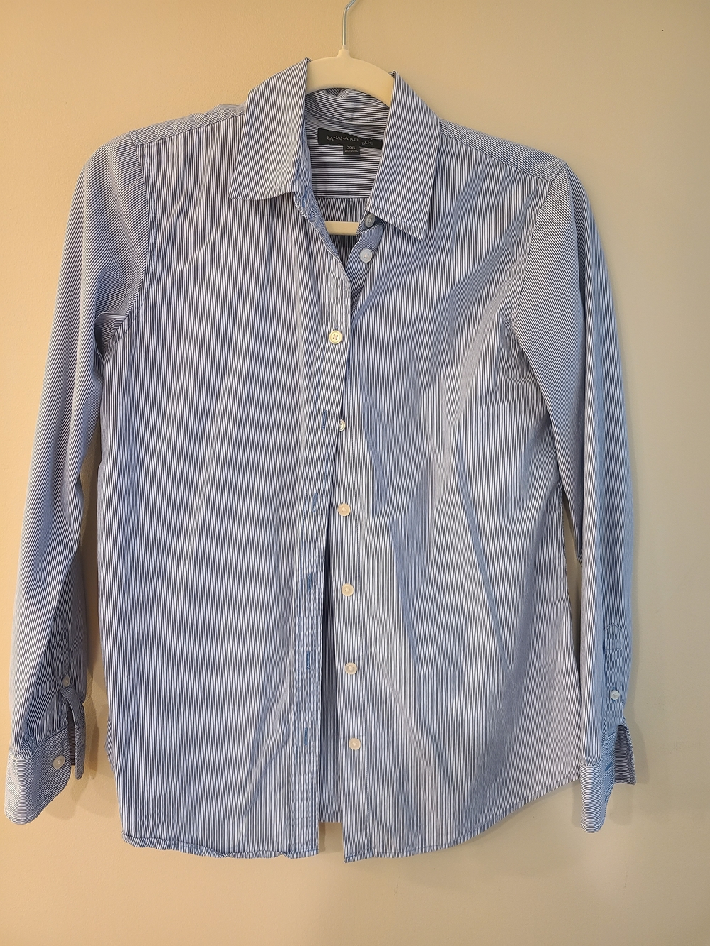 Banana Republic Women's Striped Dress Shirt